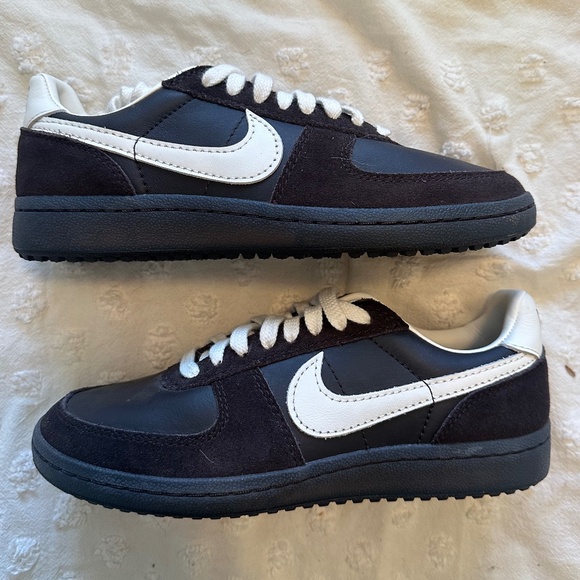 Nike Field General Sneakers in Brown & White - Picture 10 of 10